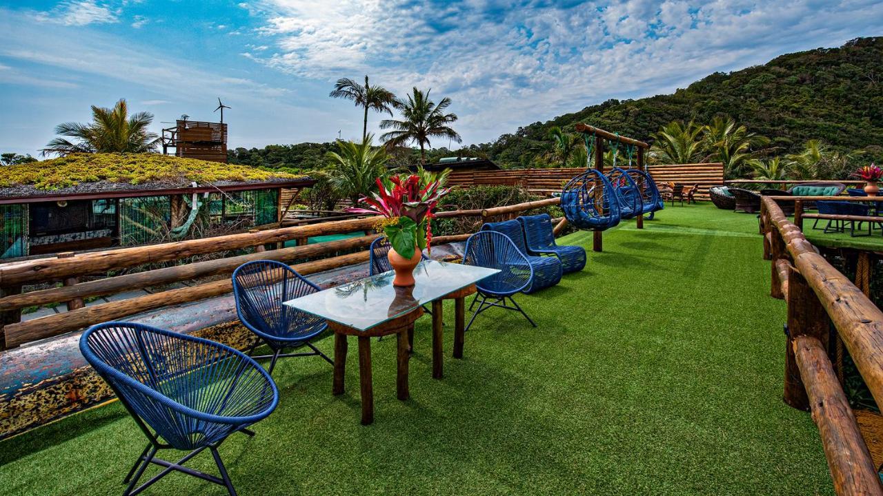 Grajagan Surf Resort Илья-ду-Мел Экстерьер фото
